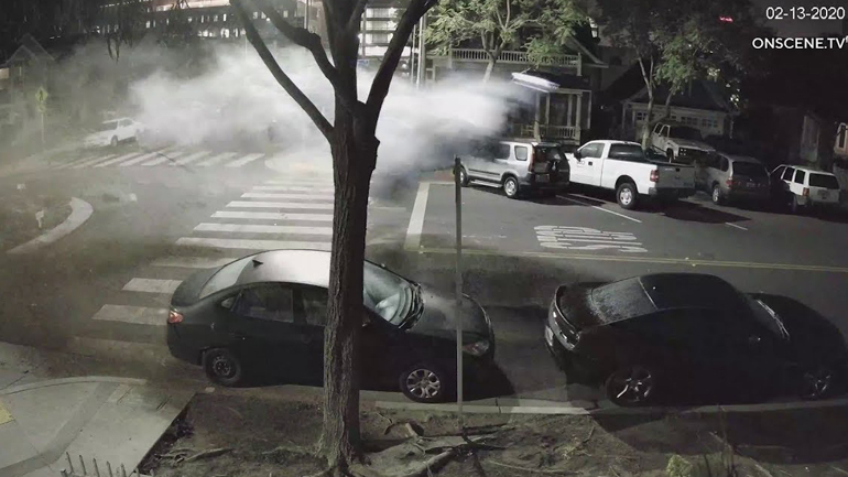 Γυναίκα πετάει πάνω από τον κυκλικό κόμβο με μια M4 Coupe!